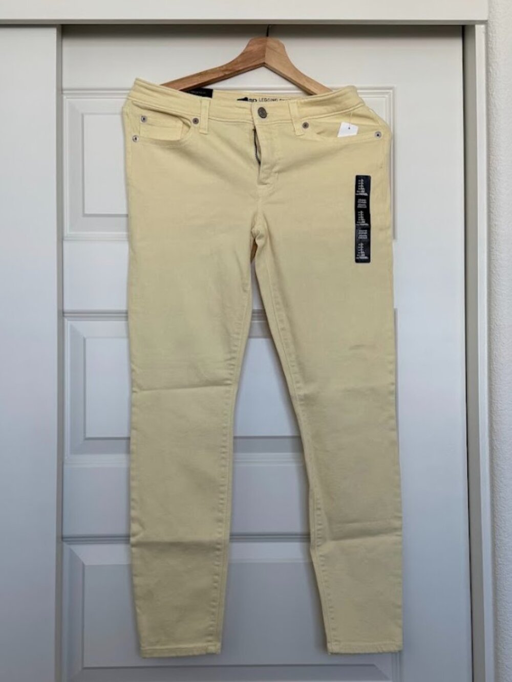 Gap Yellow Legging Jeans - NWT - 2R